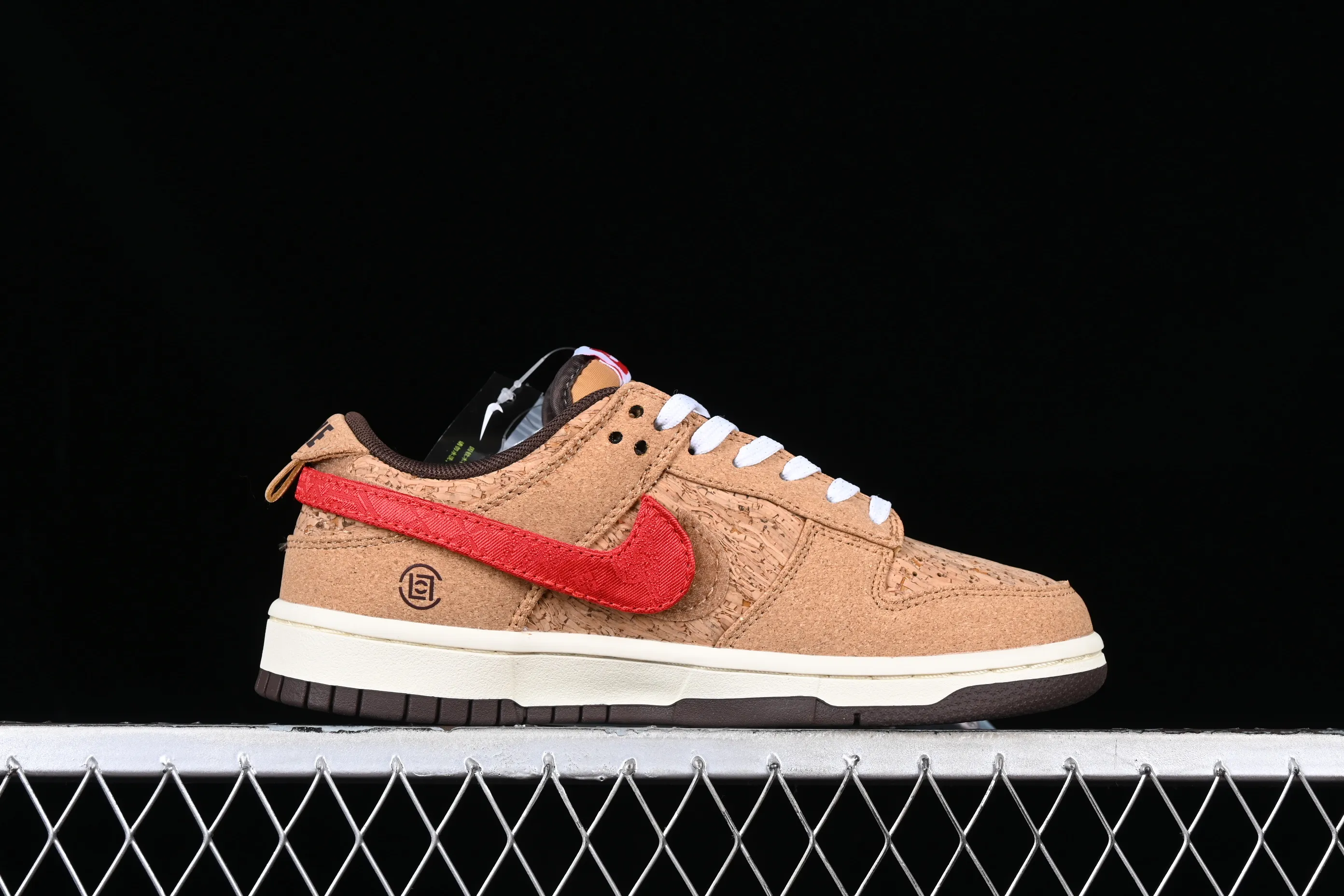 All categories Nk SB Dunk series Nk SB Dunk Low low-top sneakers F version Clot x Nk Dunk SB Low "Cork" cork joint model SB low-top casual sneakers FN0317-121